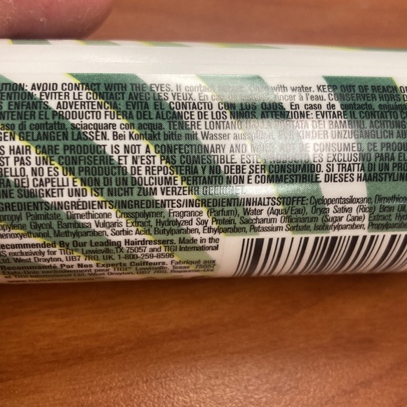 BedHead by TIGI GLAZE HAZE Semi-Sweet Smoothing Hair Serum (discontinued) - Picture 3 of 6